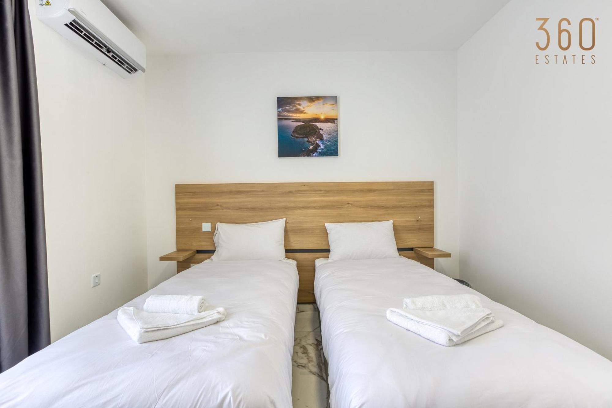The St Pauls Bay Escape Suites By 360 Estates Σεντ Πόλς Μπέι Εξωτερικό φωτογραφία