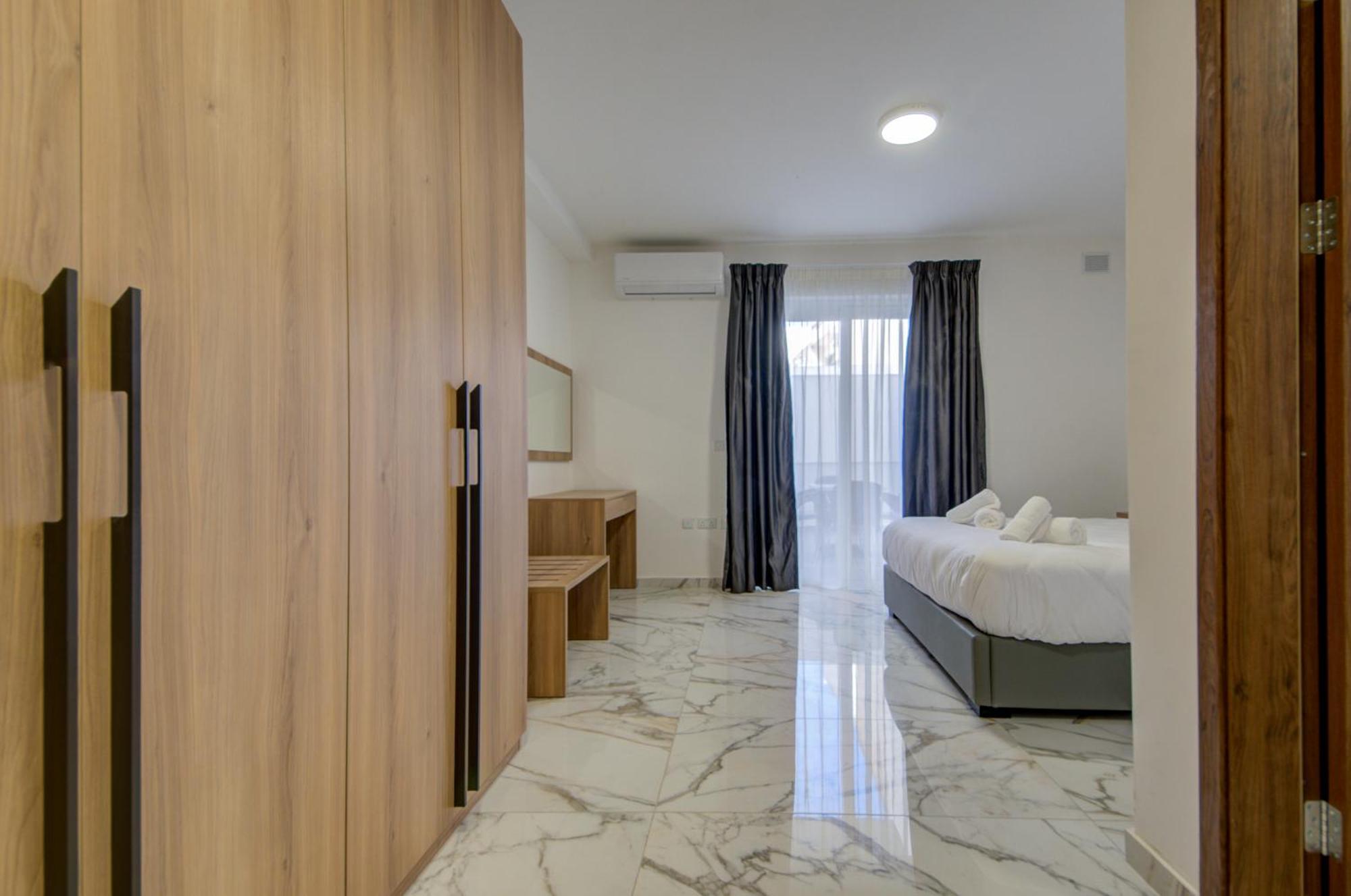 The St Pauls Bay Escape Suites By 360 Estates Σεντ Πόλς Μπέι Εξωτερικό φωτογραφία